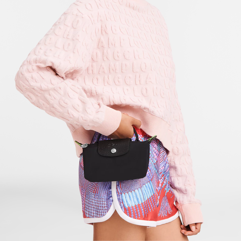 Longchamp Élan Mini Bag – zbliżenie na złote metalowe okucia i detale.