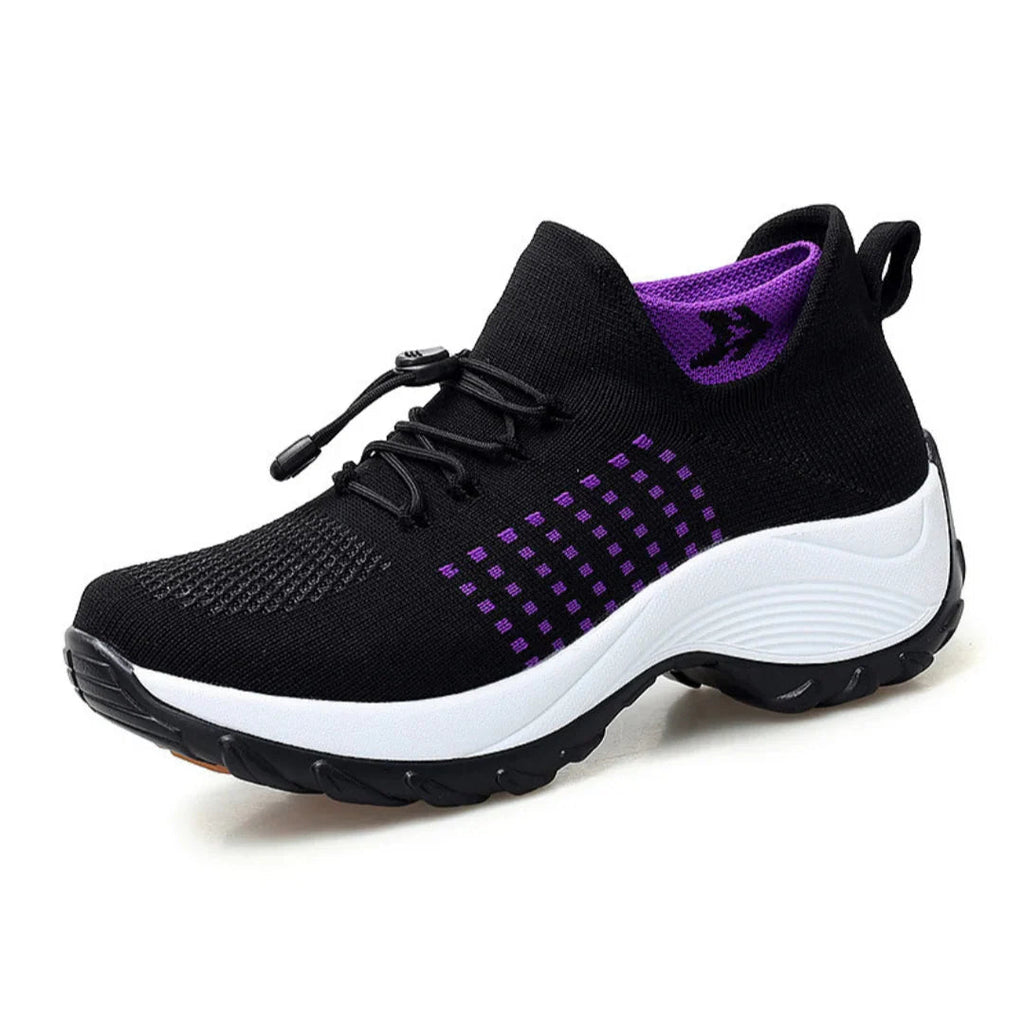 Ortopedyczne buty Orthofit dla wrażliwych stóp – widok z przodu prezentujący ergonomiczny design
