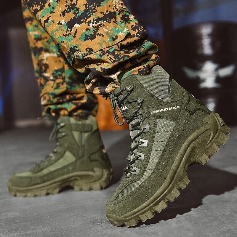 Wodoodporne buty terenowe – widok z boku z wysoką cholewką
