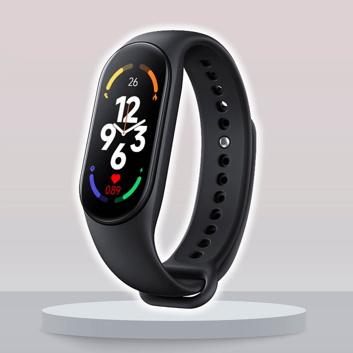 Czerwony smartwatch dla dzieci z wyświetlonym ekranem głównym aplikacji