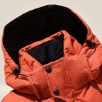Parka Nordfall w kolorze czarnym – elegancki i uniwersalny model