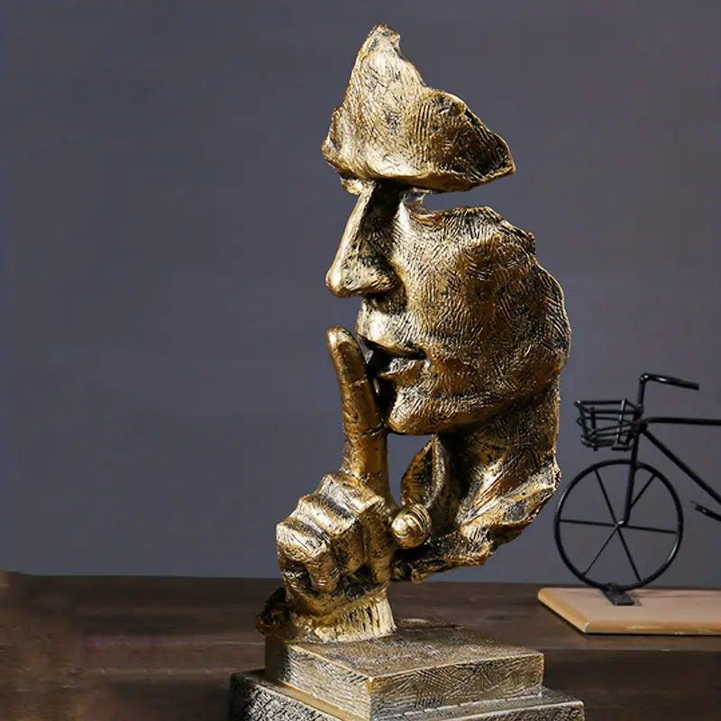 Abstrakcyjna rzeźba kontemplacyjna do spokojnej refleksji