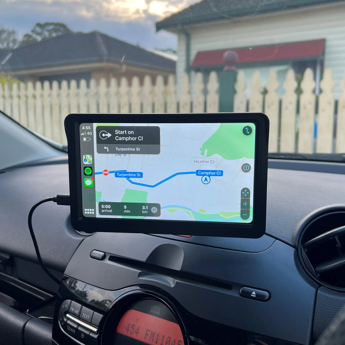 Carvisto – ekran CarPlay do auta | montaż w 5 minut