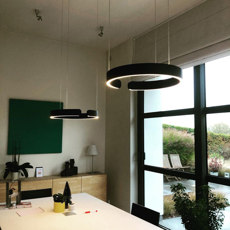 CircuLume: Runde LED-Pendelleuchte aus Metall mit modernem Design – für Wohnzimmer & Flur