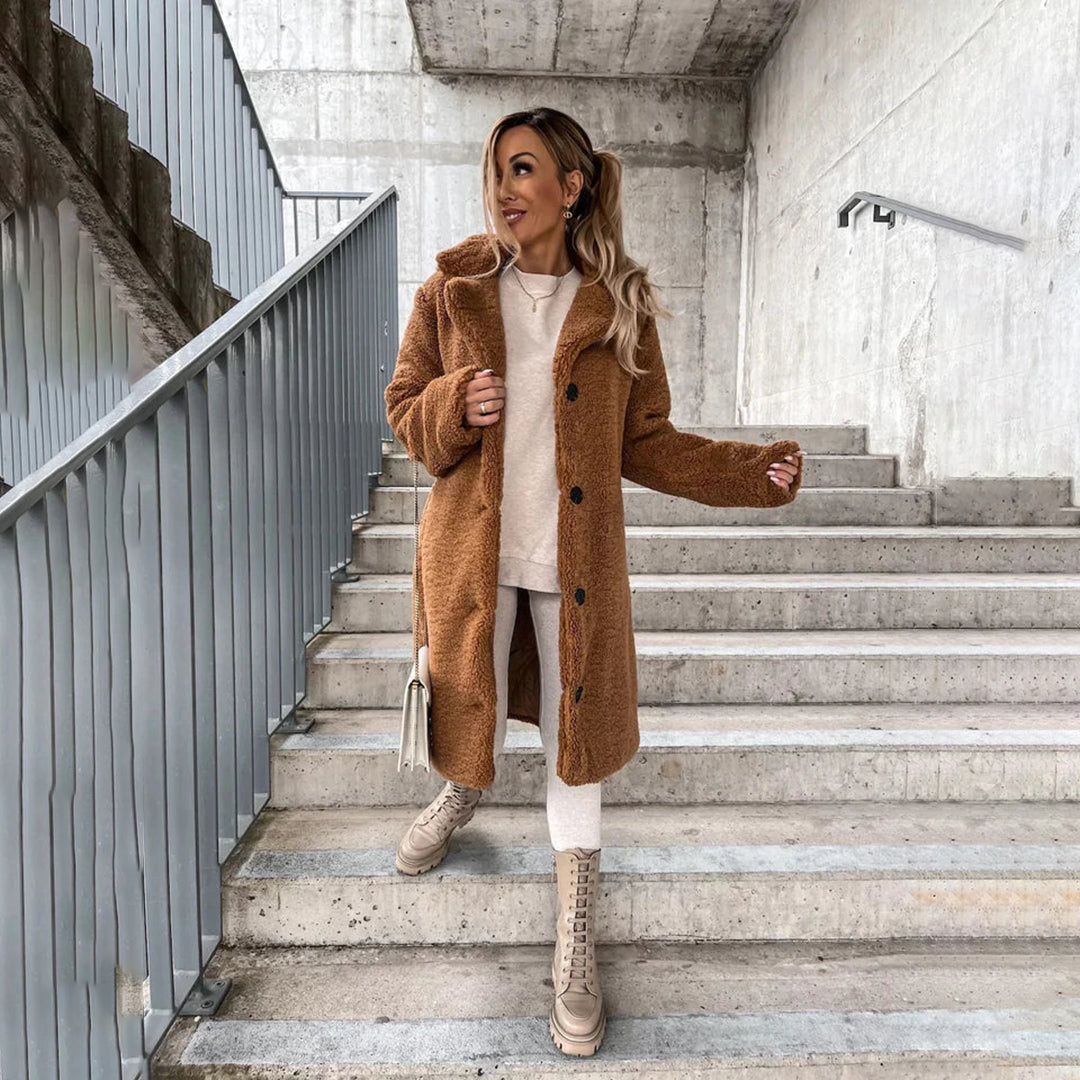 Damski Długi Płaszcz Zimowy – Otulający Komfort i Elegancki Styl