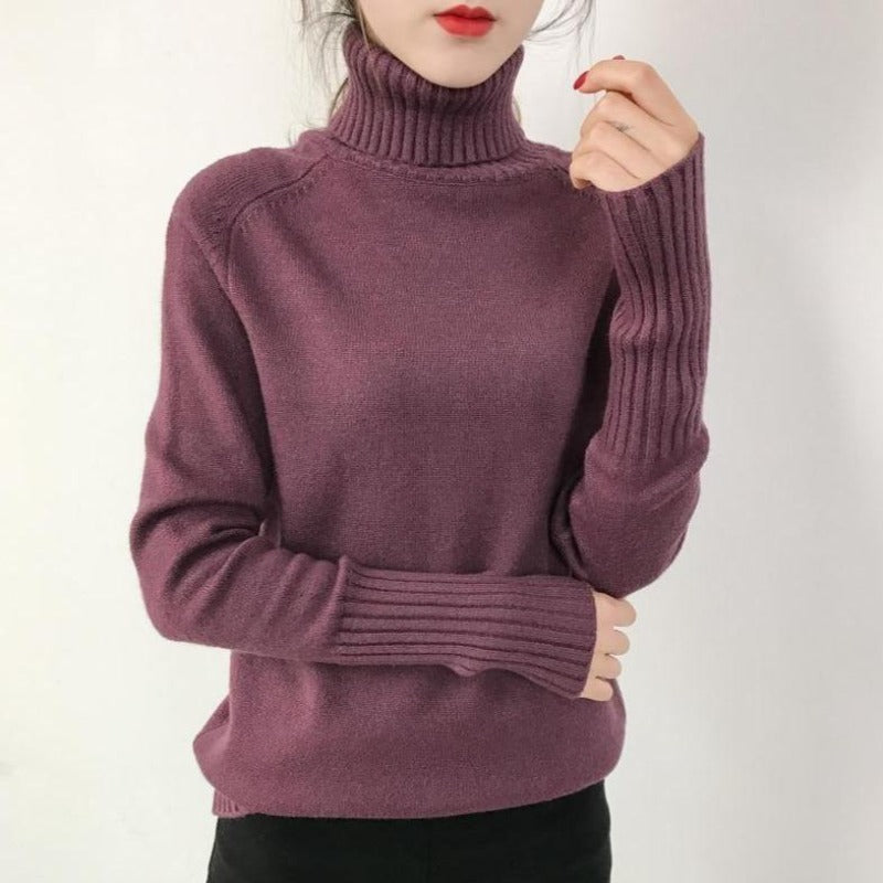 Damski Dopasowany Sweter z Golfem – Elegancja na Każdą Okazję