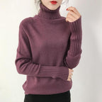 Damski Dopasowany Sweter z Golfem – Elegancja na Każdą Okazję