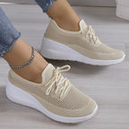 Damskie sneakersy na koturnie z podwyższoną platformą