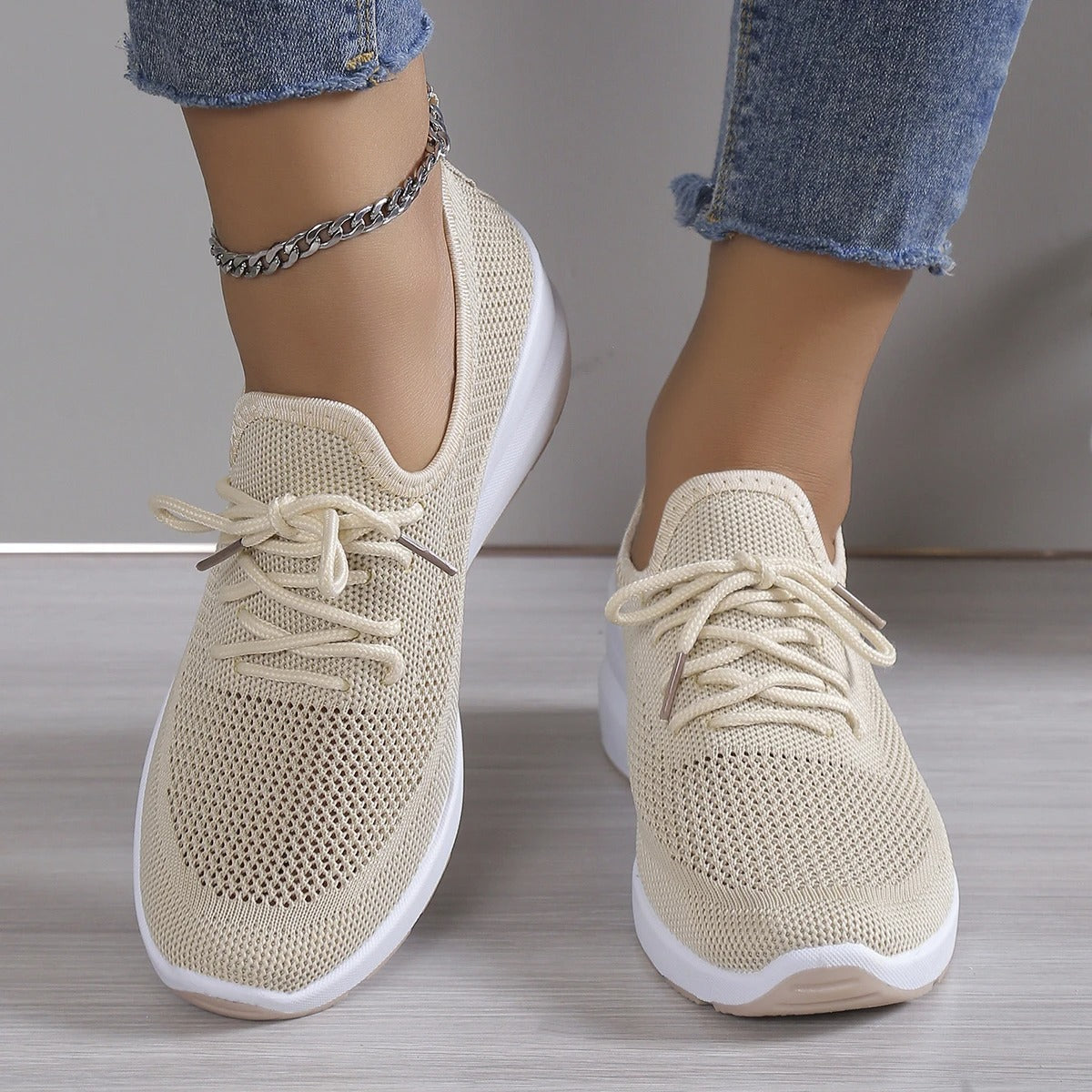 Damskie sneakersy na koturnie z podwyższoną platformą