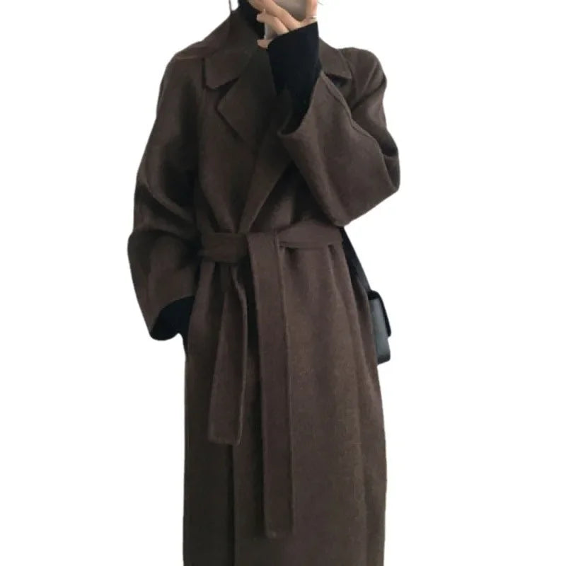 Długi Płaszcz Damski Elegancki - Ponadczasowy Styl