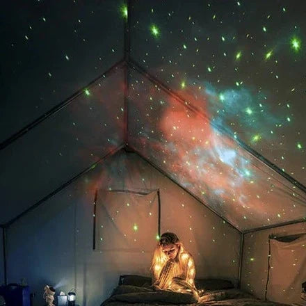 Efektowny Projektor Galaktyczny Astronaut – 8 Kolorów Nebuli