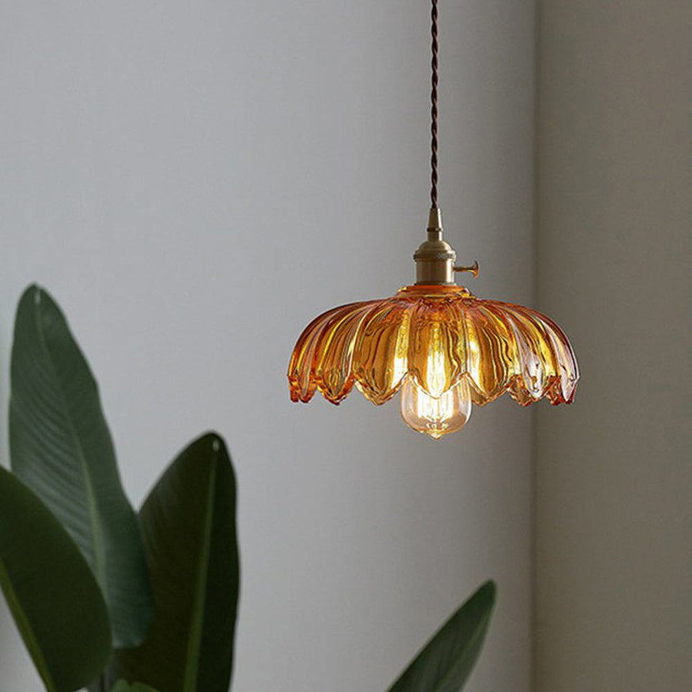 Elegancka Lampa Wisząca Szklana – Modernistyczny Blask