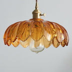 Elegancka Lampa Wisząca Szklana – Modernistyczny Blask