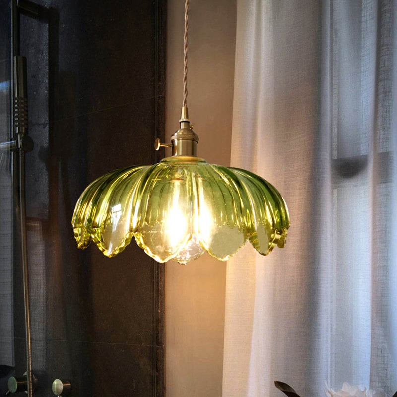Elegancka Lampa Wisząca Szklana – Modernistyczny Blask