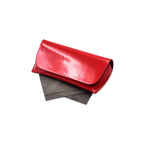 Eleganckie etui na okulary z lakierowanej skóry
