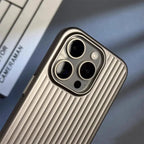 Etui Titanium Shield Pro do iPhone