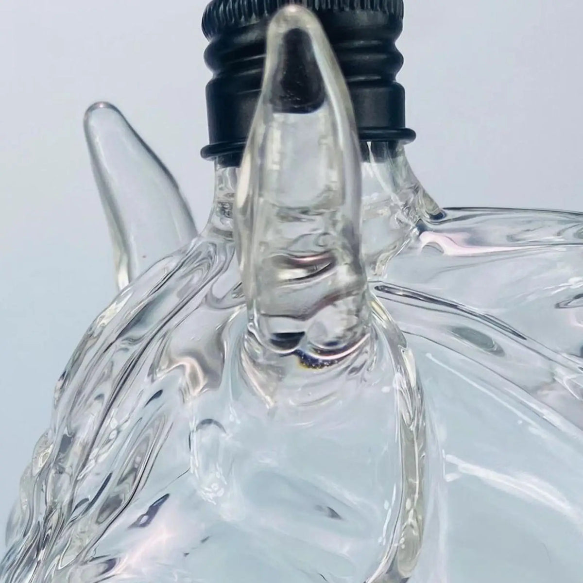 Karafka do Whisky w Kształcie Głowy Konia, Szkło Borokrzemianowe, 1000 ml – Elegancka Butelka na Alkohol
