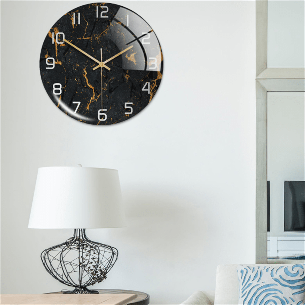Lampa Stołowa Marmurowa LED z Zegarem – Smukły Design