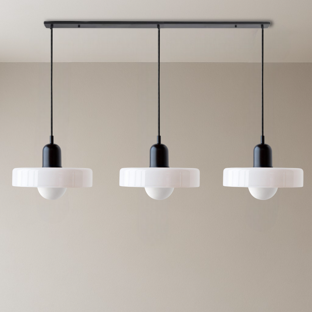 Lampa wisząca Bauhaus z 3 kloszami — kolorowe szkło, żarówki G9, ciepła biel