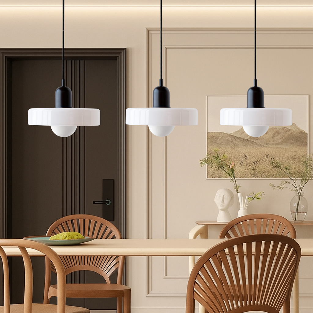 Lampa wisząca Bauhaus z 3 kloszami — kolorowe szkło, żarówki G9, ciepła biel
