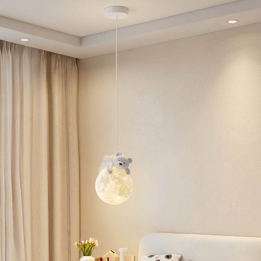 Lampa wisząca do pokoju dziecka - śpiący miś, klosz księżyc