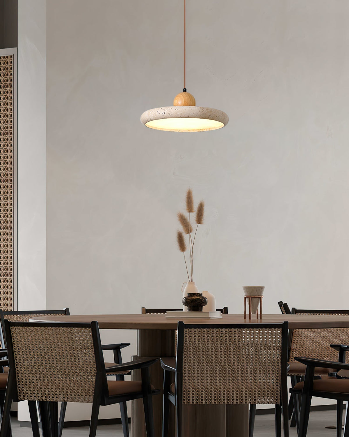 Lampa Wisząca Siyane z Trawertynu i Drewna – Eleganckie Oświetlenie