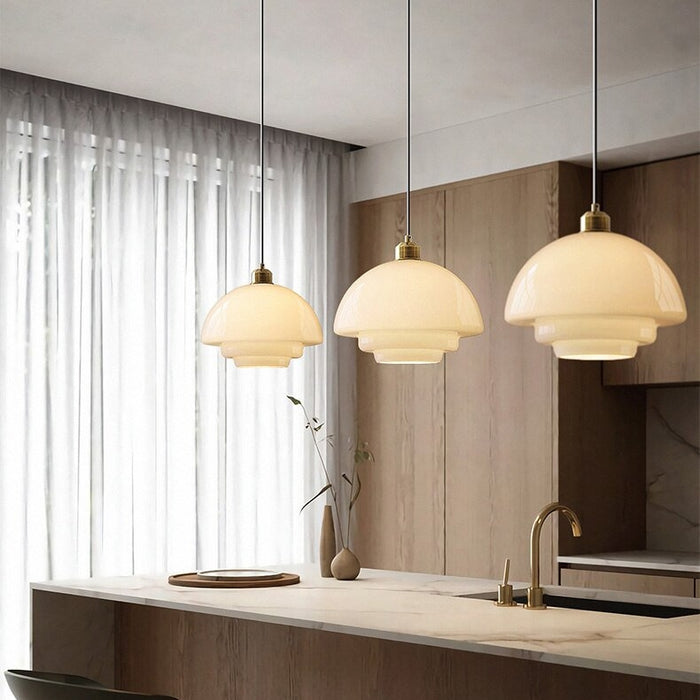 Lampa Wisząca Szklana Mleczna – Styl Klasyczny