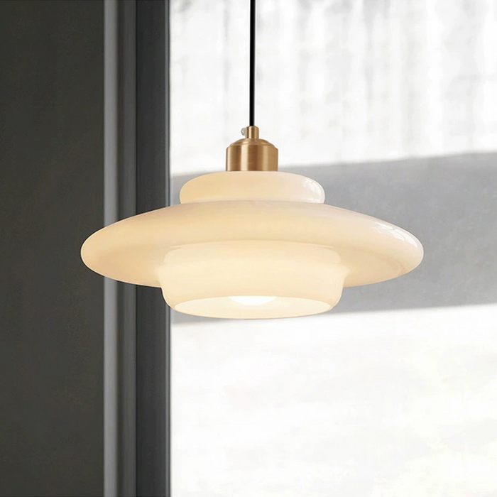 Lampa Wisząca Szklana Mleczna – Styl Klasyczny