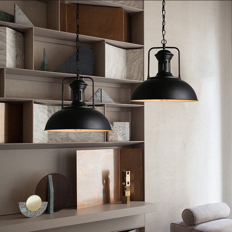 Lampa wisząca w stylu industrialnym do jadalni i kuchni