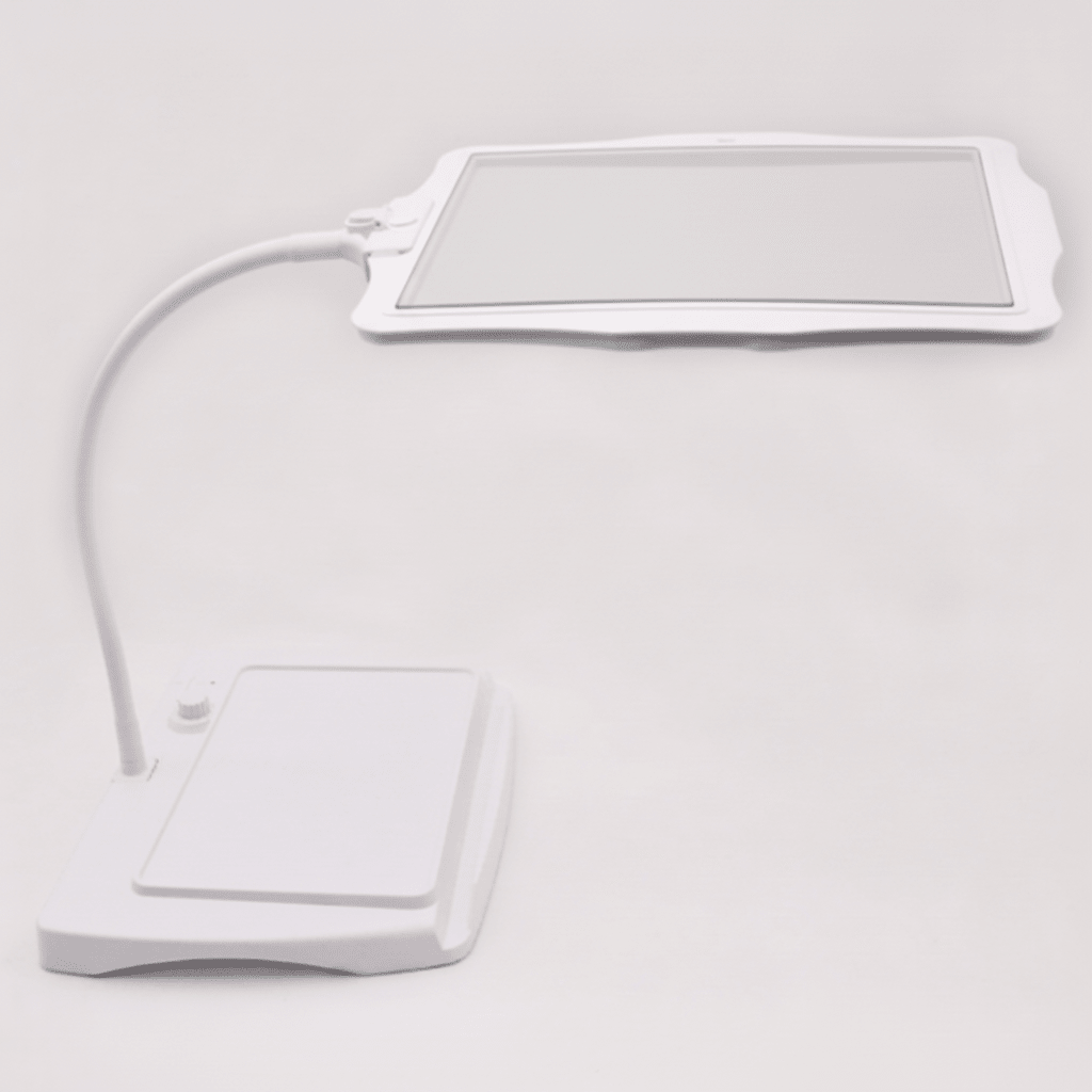 Lampa z lupą biurkową 3x i 12 diodami LED - giętkie ramię, akumulator