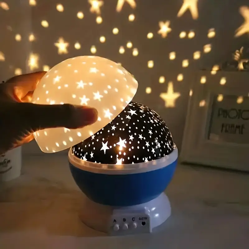 Lampka nocna projektor gwiazd z obrotową kopułą