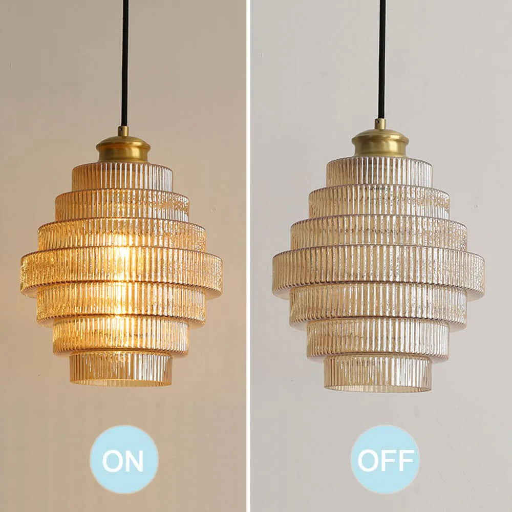 Luksusowa Lampa Wisząca Butelkowa – Elegancja w Mosiądzu