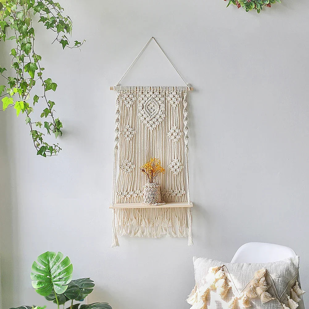 Makramowa Półka Ścienna Boho – Dekoracja i Funkcjonalność