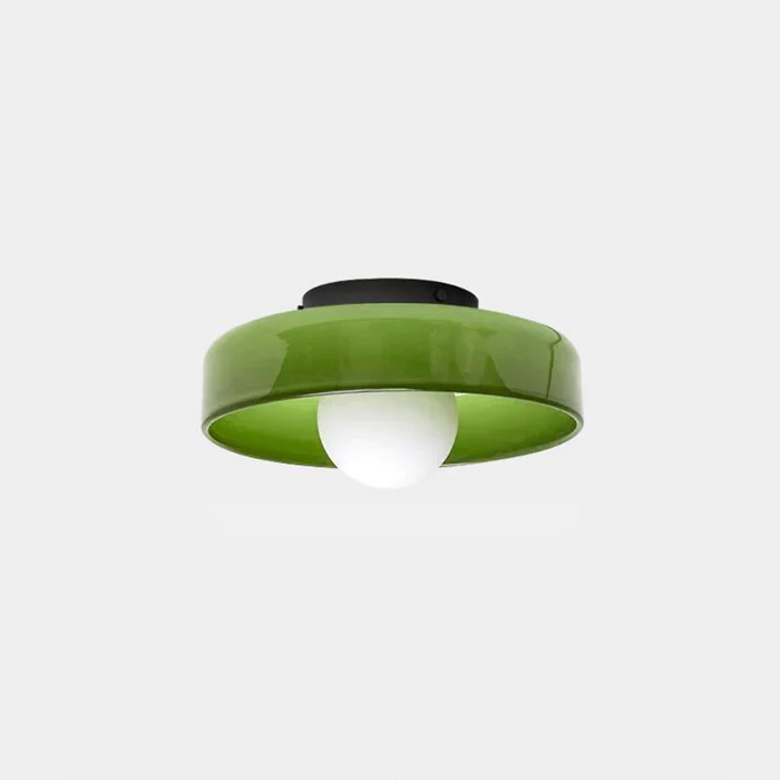 Minimalistyczna lampa wisząca z delikatnym światłem
