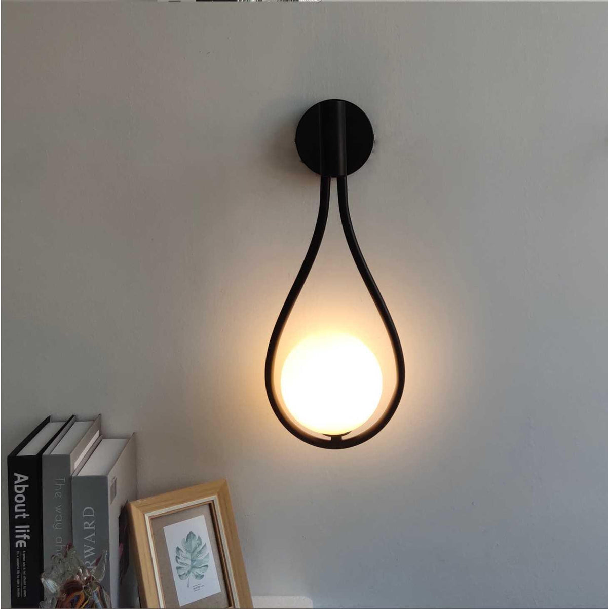 Nordyczna LED Lampa Ścienna Minimalistyczne Oświetlenie w Stylu Vintage