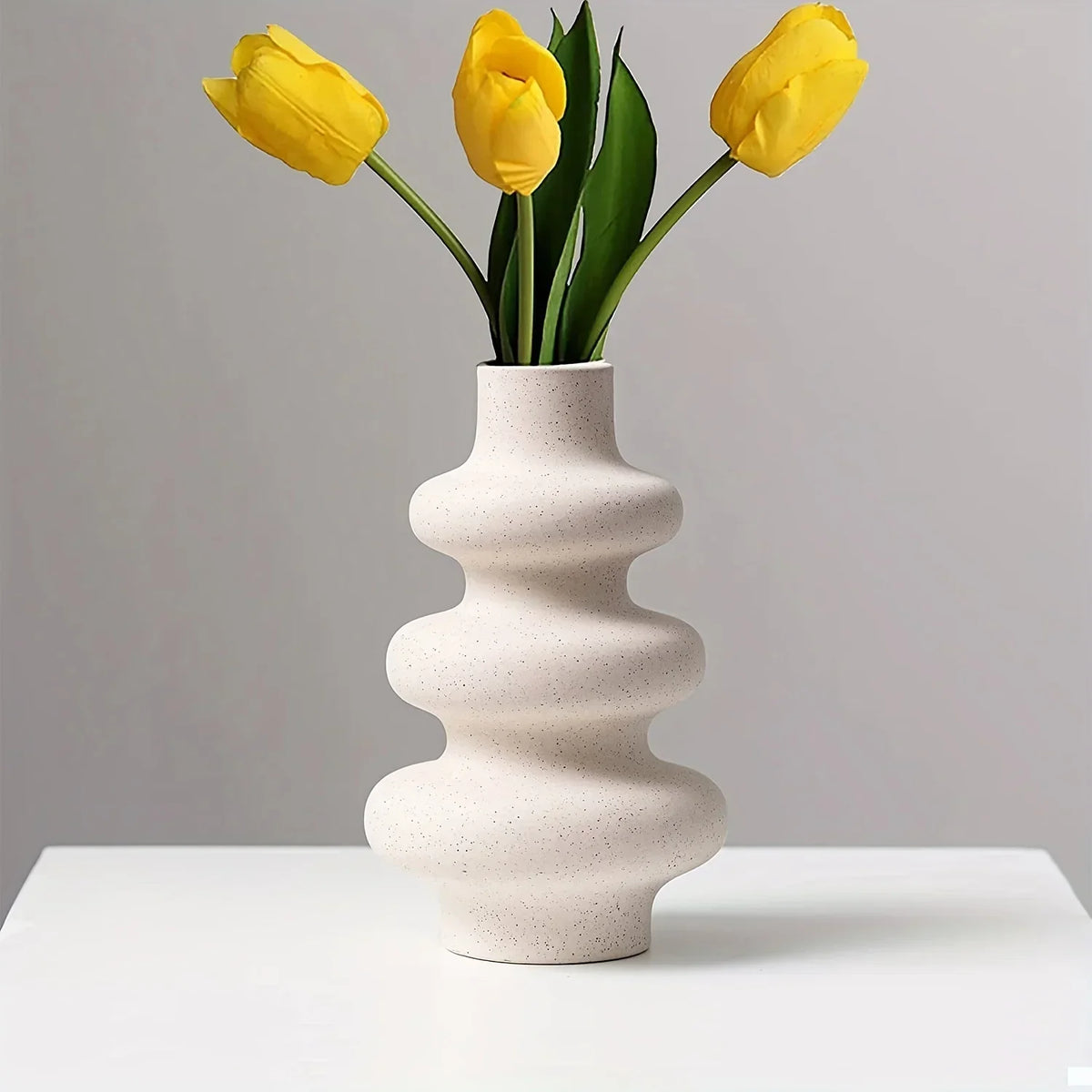 Nowoczesny Wazon Ceramiczny – Elegancja Boho i Minimalizm