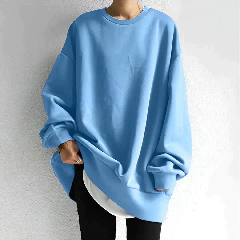 Sweter oversize z opadającymi ramionami