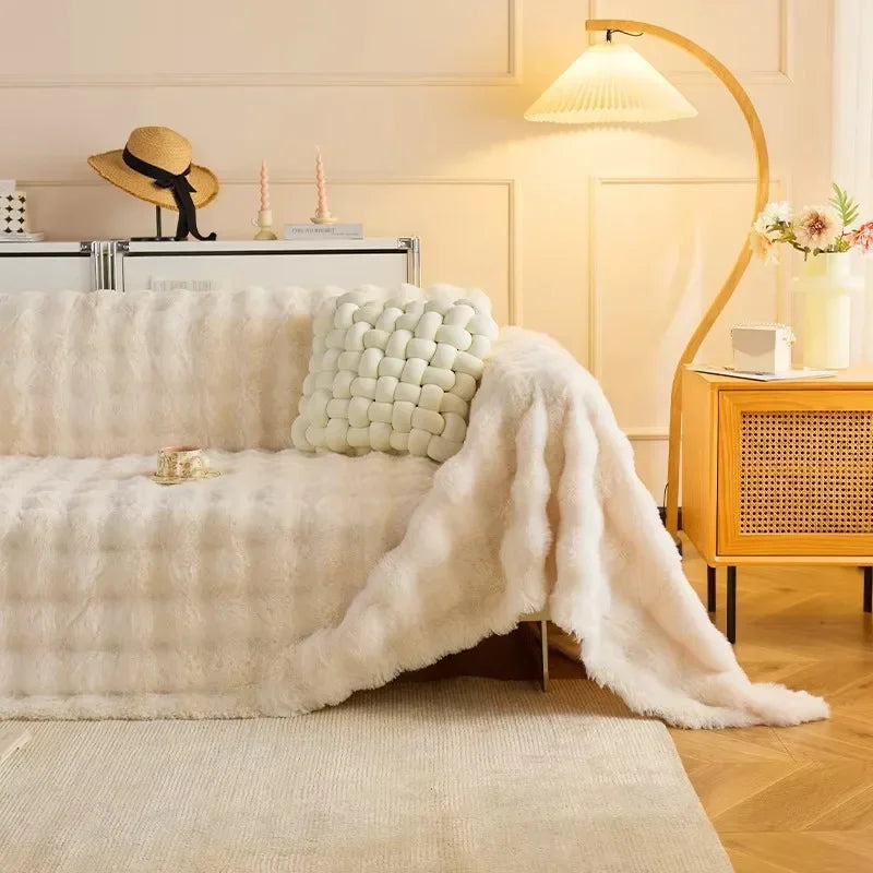 Pluszowa Narzuta na Kanapę - Komfort i Elegancja do Salonu