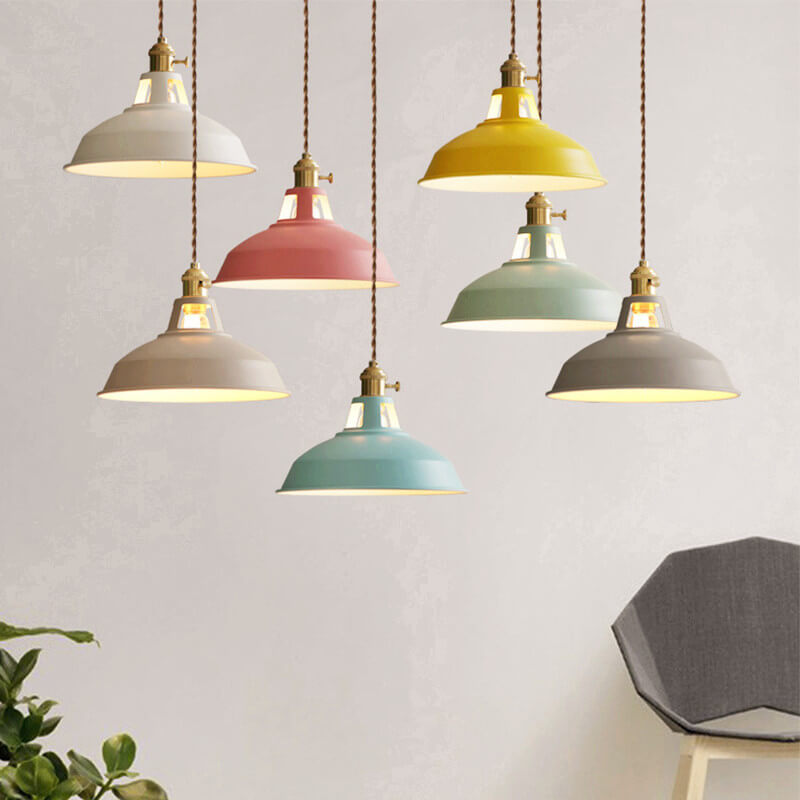 Pojedyncza Lampa Sufitowa Wisząca w Stylu Industrialnym, Kolorowa