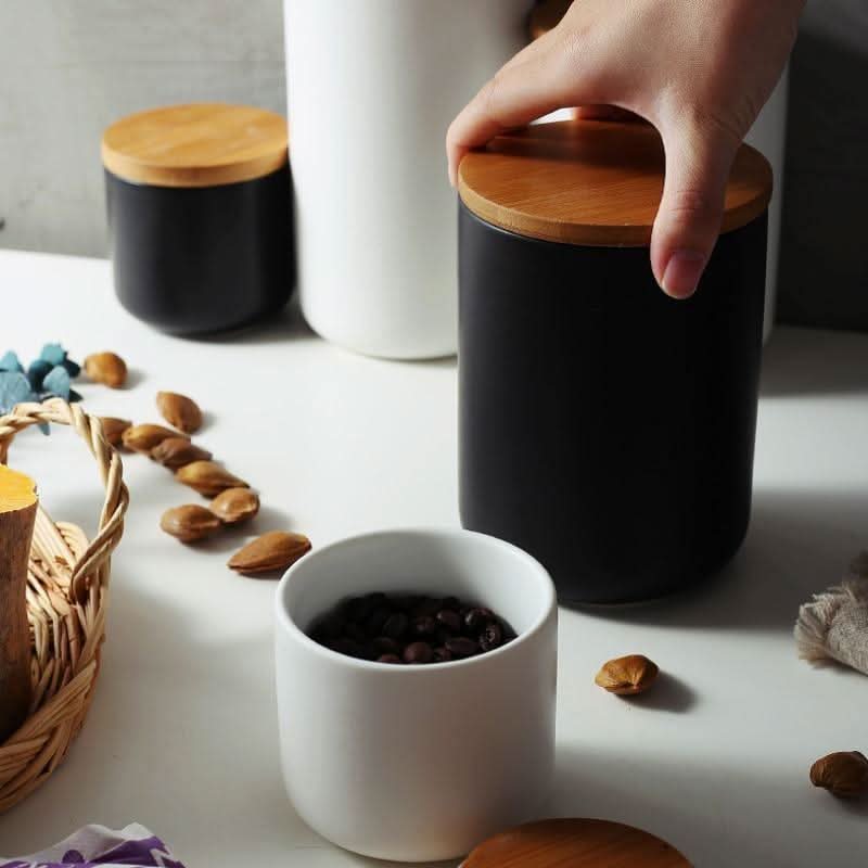 Ceramiczny pojemnik na żywność z hermetyczną bambusową pokrywką