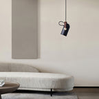 Przemysłowa lampa wisząca w stylu „cannon” do wnętrz typu loft