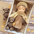 Ręcznie robiona lalka waldorfska „Poppi” | 35 cm | bawełna organiczna i tkaniny hipoalergiczne | zabawka edukacyjna | st