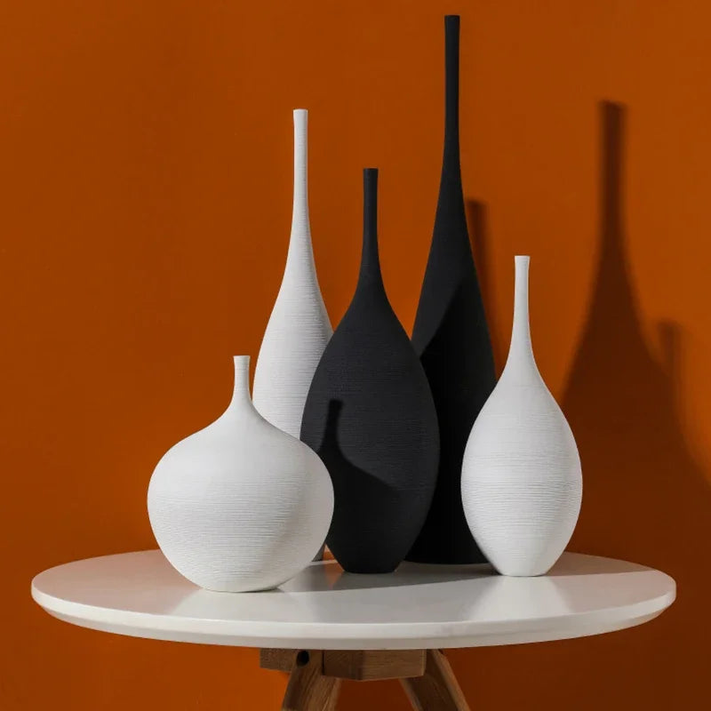 Ręcznie Wykonany Wazon Ceramiczny - Spokojny Akcent do Domu