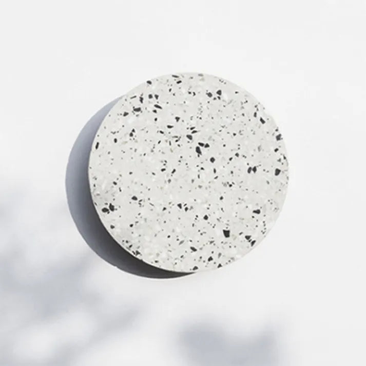 Skandynawska Lampa Ścienna – Terrazzo i Ciepłe Światło dla Twojego Domu