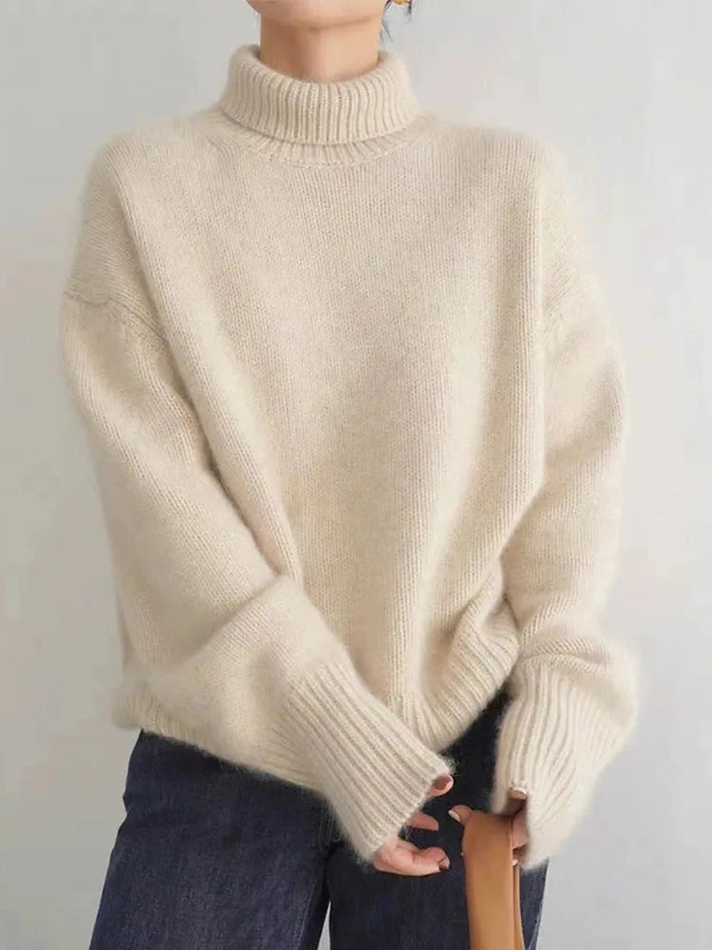 Sweter damski golf z miękkiej wełny