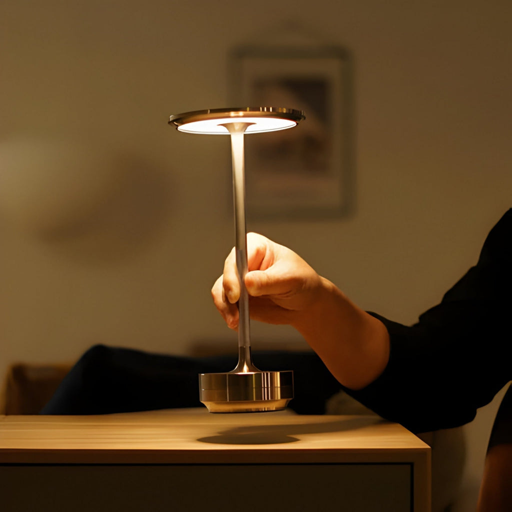 Lampa stołowa GlowVault | Bezprzewodowa, ściemnialna, smukła