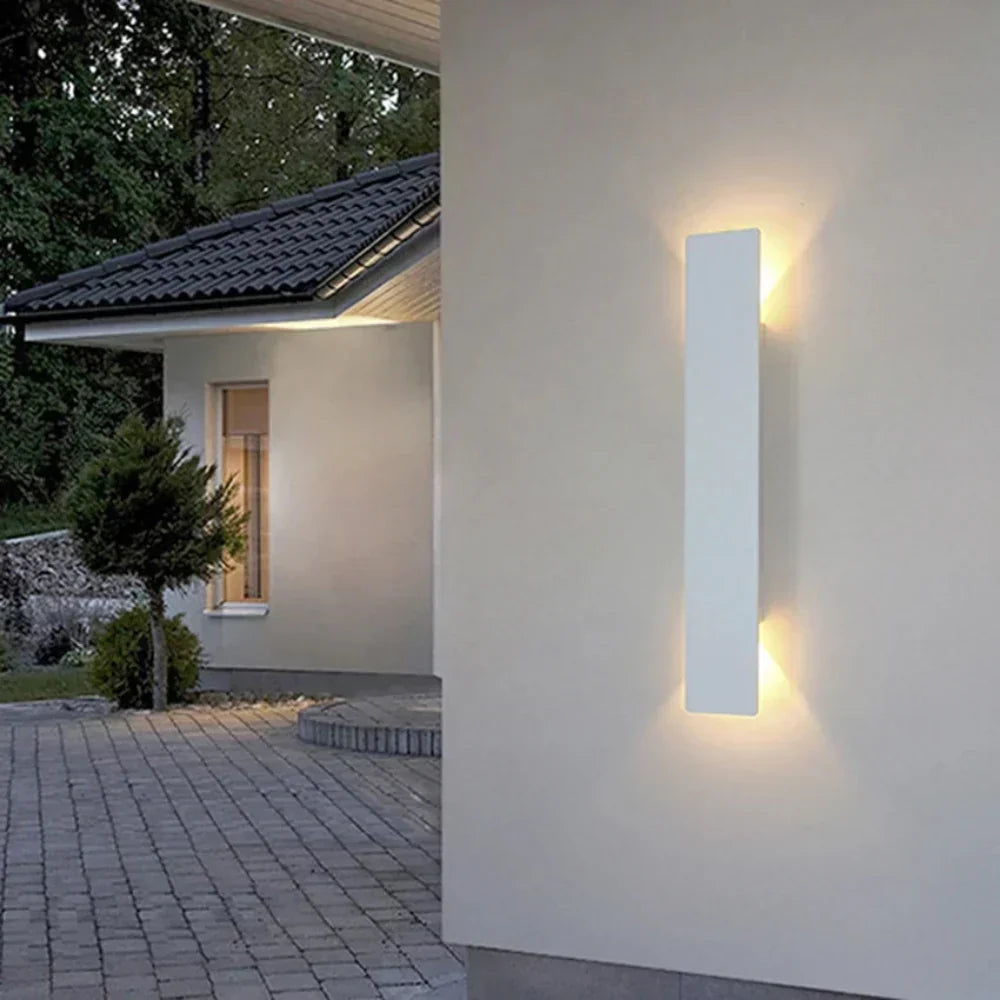 Wodoodporna aluminiowa lampa ścienna zewnętrzna LED z oświetleniem góra-dół