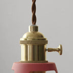 Wszechstronna lampa wisząca w stylu vintage