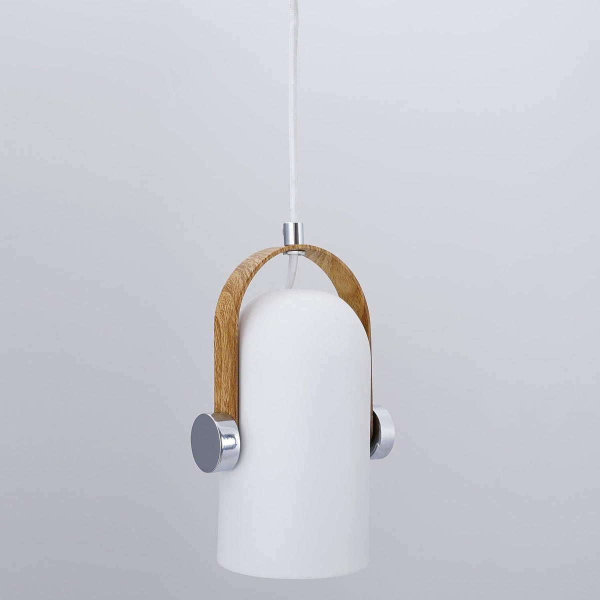 Wykwintna lampa wisząca w stylu marynistycznym do salonów i loftów
