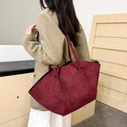 Zamszowa torba oversize